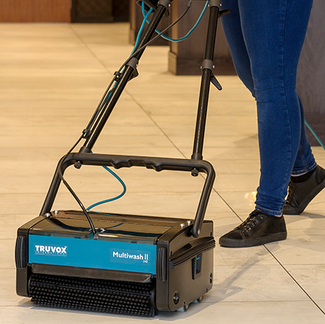 Location auto-laveuse professionnelle pour entretien des sols Aix-en-Provence PACA