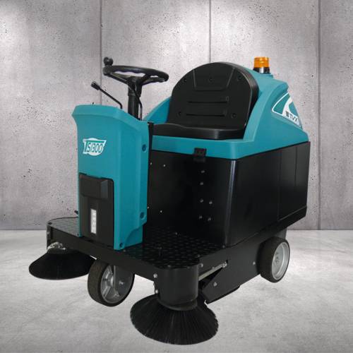 Balayeuse autoportée TS 1300 PRO à Arles