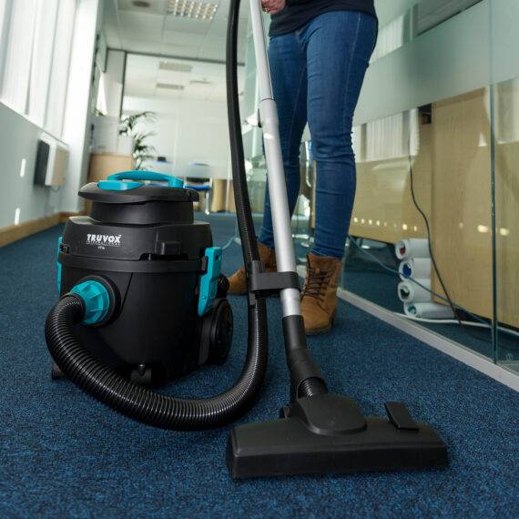 Aspirateur poussière professionnel VTVe à Arles