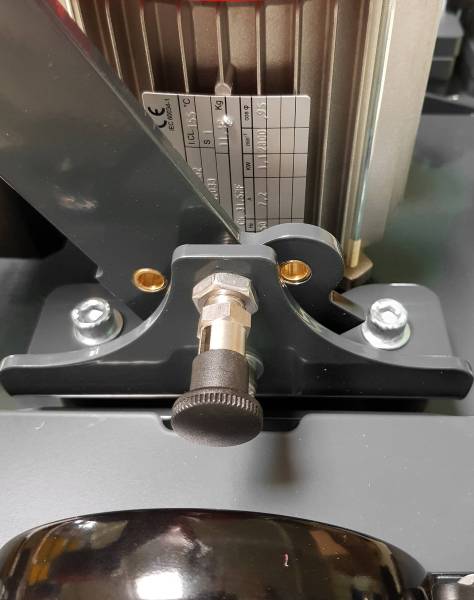 Monobrosse E44 Excenter à Aubagne