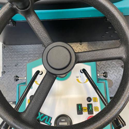 Balayeuse autoportée TS 1300 PRO à Cassis
